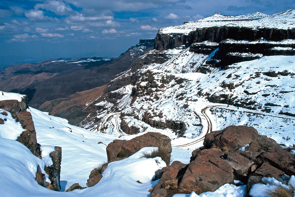 images Drakensberg Snow In South Africa Today Pictures snow in south africa where to see it