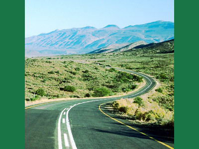 Cape Town car hire: the best choice of transport for vineyard meanderings