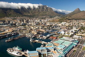 Why choose car hire from Cape Town International Airport?