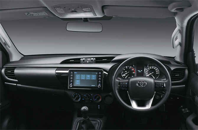 Nissan NP300/Canopy Interior